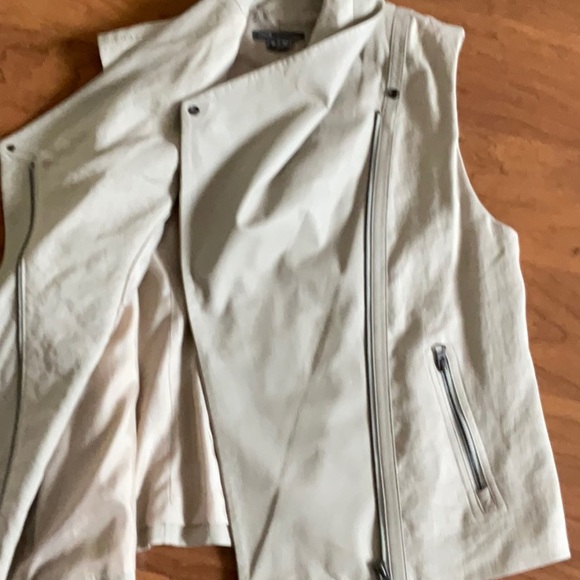 Vince Leather and Linen Asymmetrical Moto Vest-Medium - Picture 6 of 9